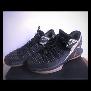 Kids Air Jordan 32 Low Limited Edition Camo